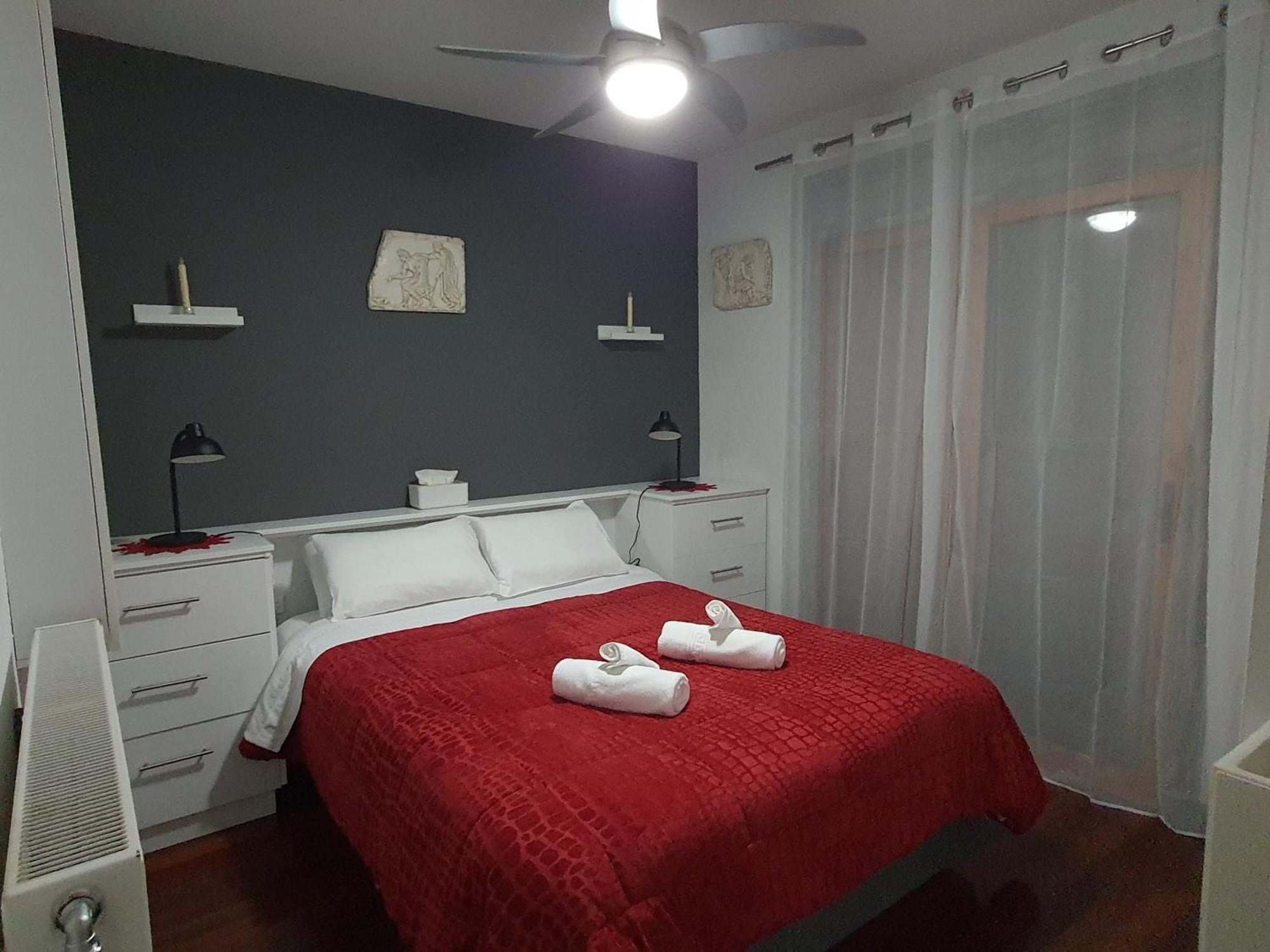 Cave For 2 Apartment Ioannina Bagian luar foto